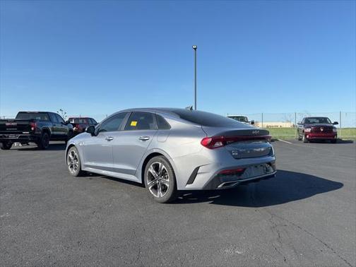 2022 Kia K5 LXS