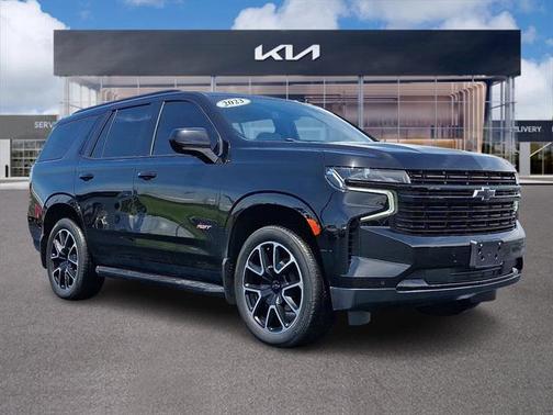 2023 Chevrolet Tahoe 4WD RST