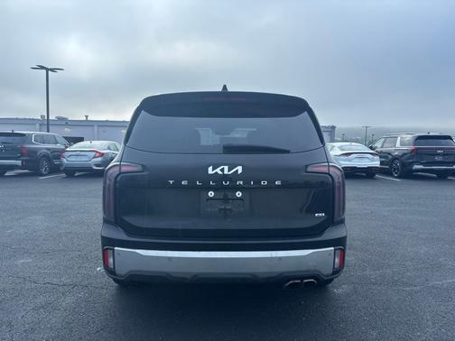 Ebony Black 2024 Kia Telluride SX-Prestige