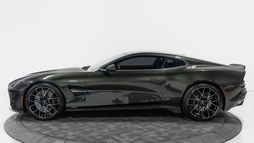 2025 Aston Martin Vanquish Coupe