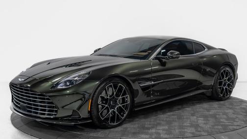 2025 Aston Martin Vanquish Coupe