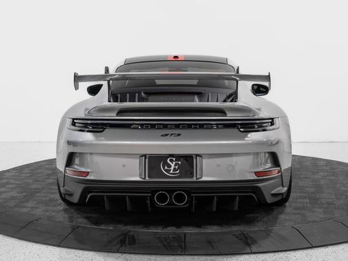 Silver 2022 Porsche 911 GT3