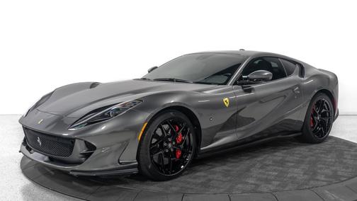 2020 Ferrari 812 Superfast Base