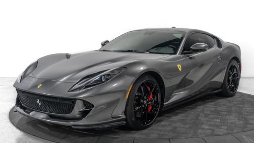 2020 Ferrari 812 Superfast Base