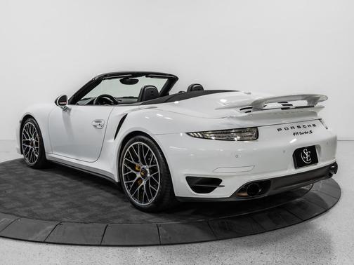 2015 Porsche 911 Turbo S