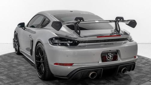 2023 Porsche 718 Cayman GT4 RS