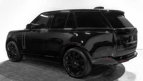 2024 Land Rover Range Rover SE