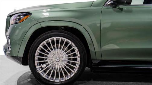 2025 Mercedes-Benz Maybach GLS 600 4MATIC