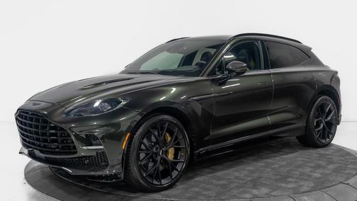 2025 Aston Martin DBX 707