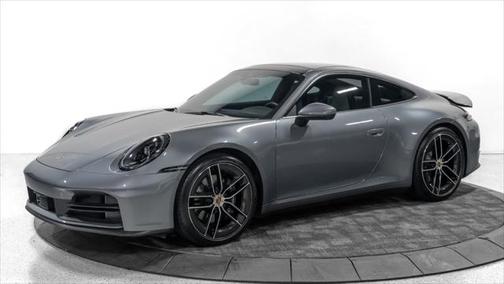2025 Porsche 911 Carrera