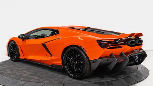 2025 Lamborghini Revuelto Coupe