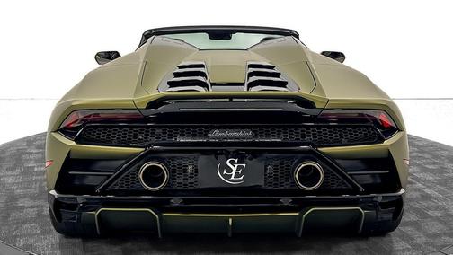 2022 Lamborghini Huracan EVO Spyder RWD