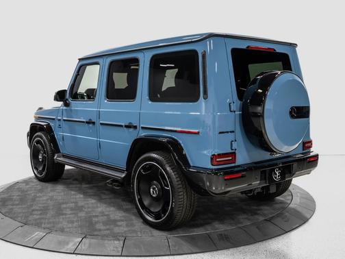 MANUFAKTUR China Blue 2026 Mercedes-Benz AMG G 63 AMG G 63