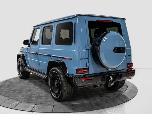 MANUFAKTUR China Blue 2026 Mercedes-Benz AMG G 63 AMG G 63