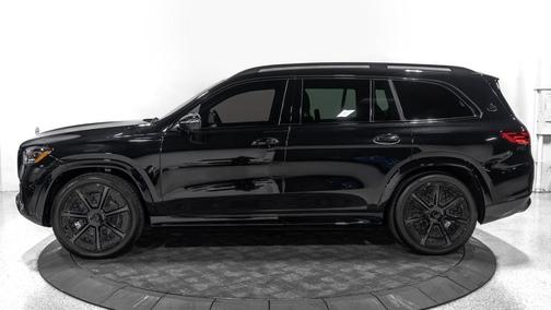 2025 Mercedes-Benz Maybach GLS 600 4MATIC