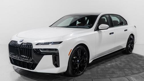 2025 BMW 760 xDrive