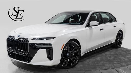 2025 BMW 760 xDrive
