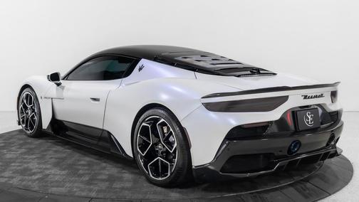 2022 Maserati MC20 Coupe