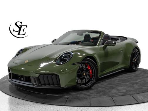 2025 Porsche 911 Carrera 4 GTS