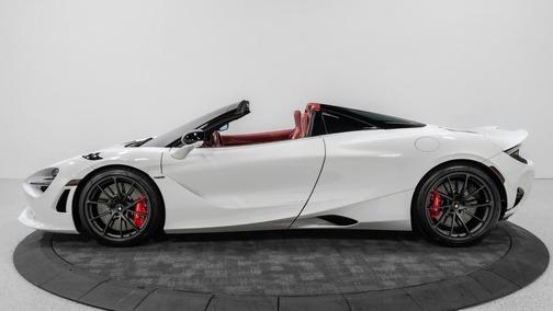2024 McLaren 750S Spider