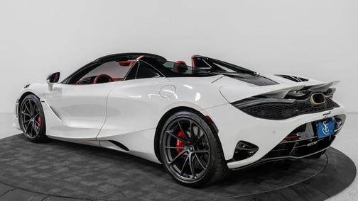 2024 McLaren 750S Spider