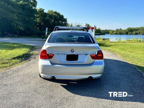 Photo 5 of 15 of 2007 BMW 335 i