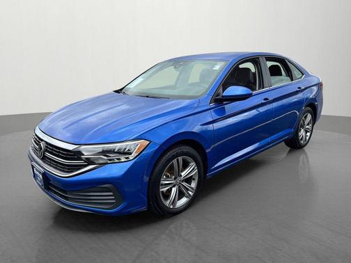 Deep Black Pearl 2024 Volkswagen Jetta 1.5T SE