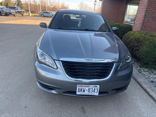 Tungsten Metallic Clearcoat 2013 Chrysler 200 Touring