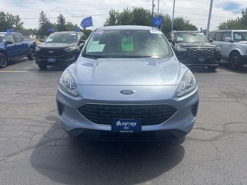 Iced Blue Silver Metallic 2022 Ford Escape SE