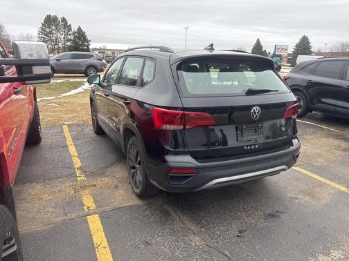 2024 Volkswagen Taos 1.5T S