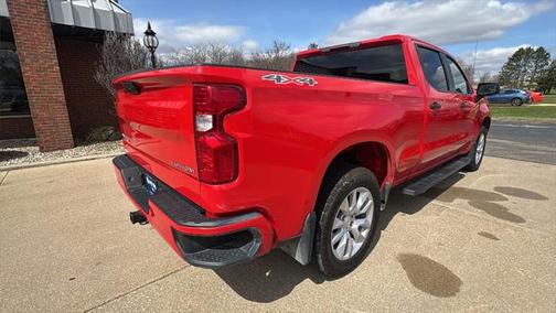 2022 Chevrolet Silverado 1500 Custom