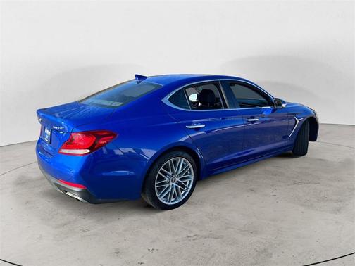 2021 Genesis G70 2.0T