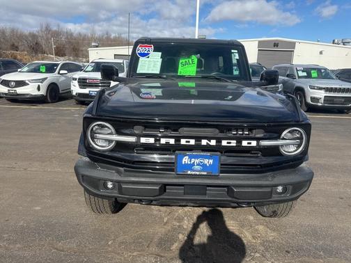 2023 Ford Bronco Outer Banks