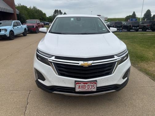 Summit White 2024 Chevrolet Equinox LT