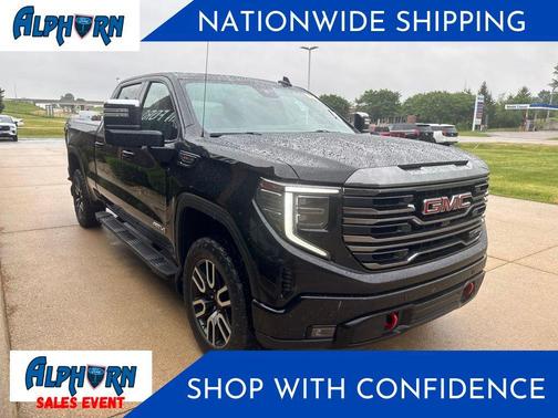 Onyx Black 2023 GMC Sierra 1500 AT4