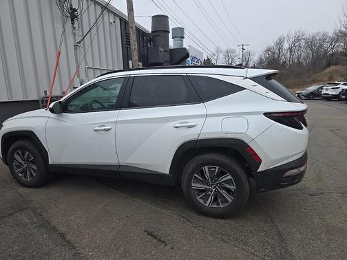 2022 Hyundai TUCSON Hybrid Blue