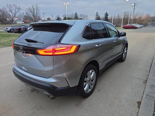 Silver Metallic 2024 Ford Edge Titanium