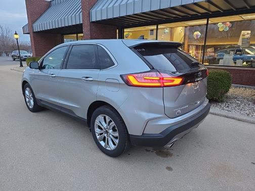 Silver Metallic 2024 Ford Edge Titanium