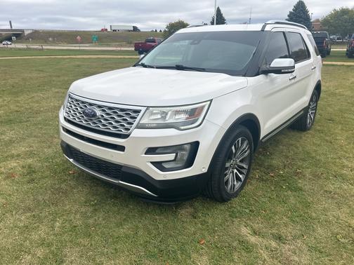 2017 Ford Explorer Platinum