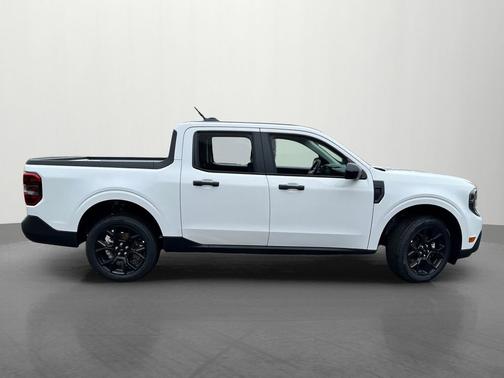 Oxford White 2026 Ford Maverick XLT
