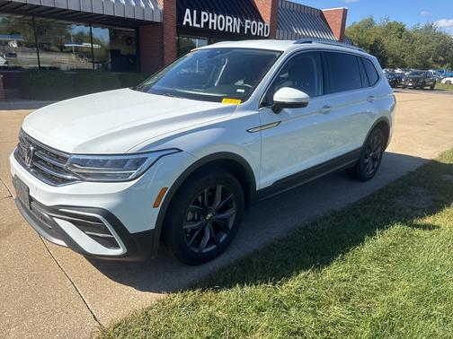 2022 Volkswagen Tiguan 2.0T SE