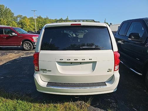 2016 Dodge Grand Caravan R/T