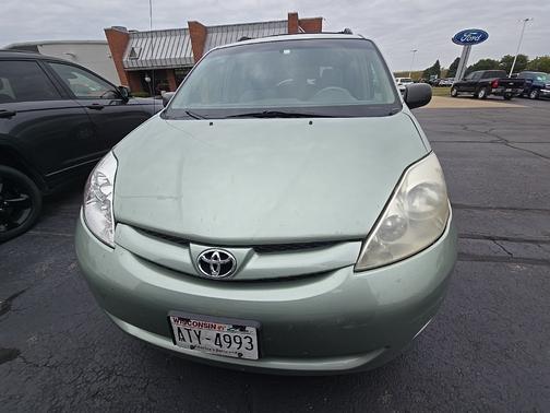 2006 Toyota Sienna LE
