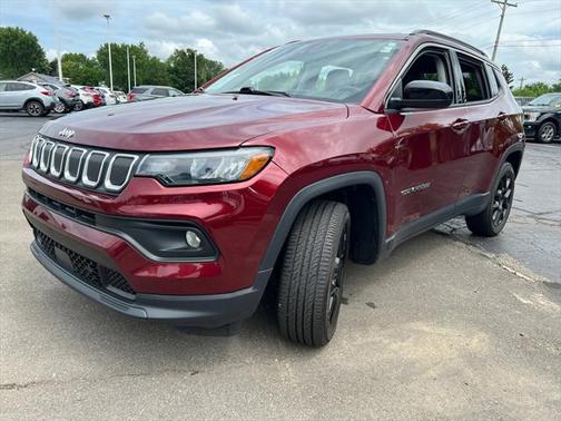 2022 Jeep Compass Latitude Lux