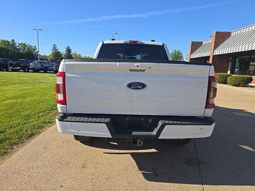 Oxford White 2023 Ford F-150 Lariat