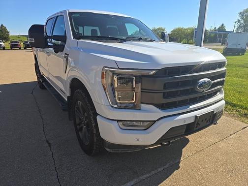 Oxford White 2023 Ford F-150 Lariat