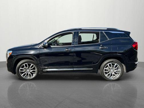 Ebony Twilight Metallic 2023 GMC Terrain Denali
