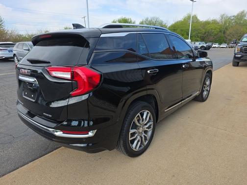 Ebony Twilight Metallic 2023 GMC Terrain Denali
