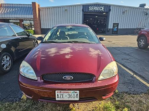 2006 Ford Taurus SE