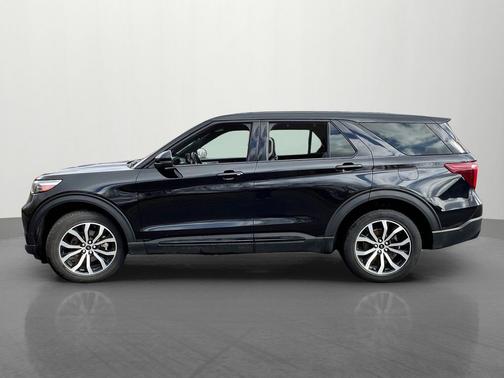 Black Metallic 2021 Ford Explorer ST
